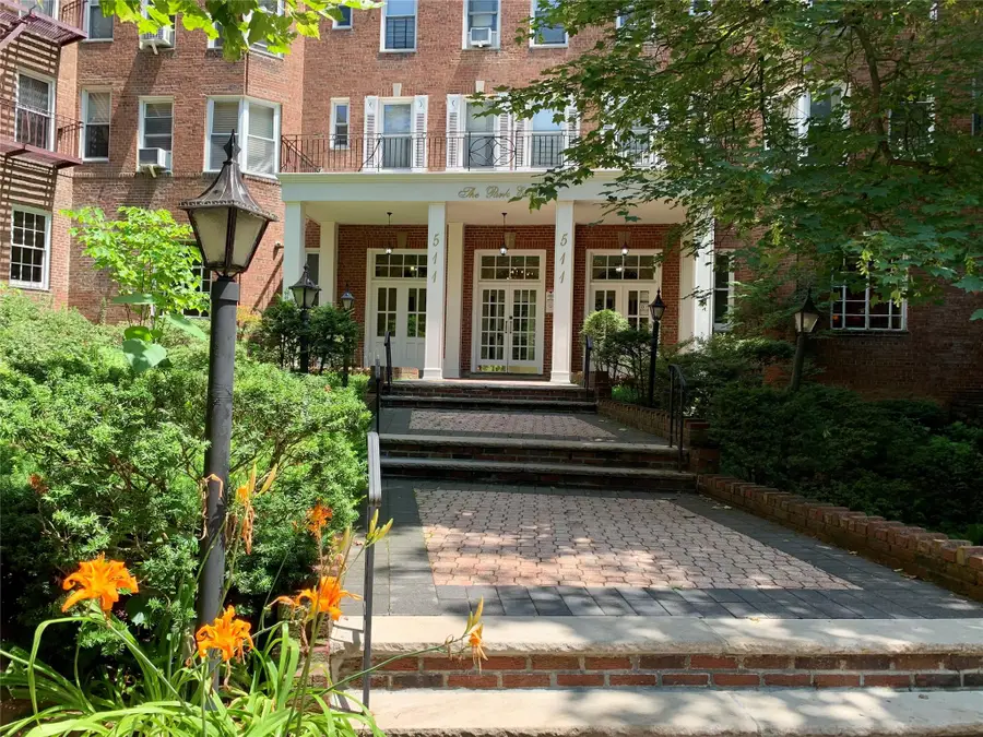 511 W 232 Street #E56, Bronx, NY 10463 - Image #2