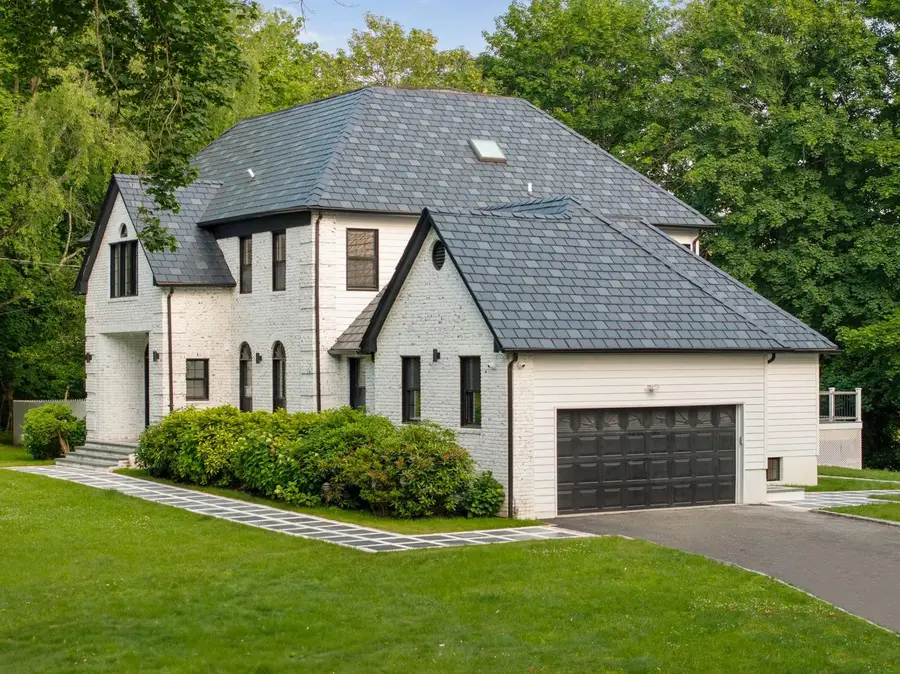 33 High Farms Road, Old Brookville, NY 11545 - Image #2