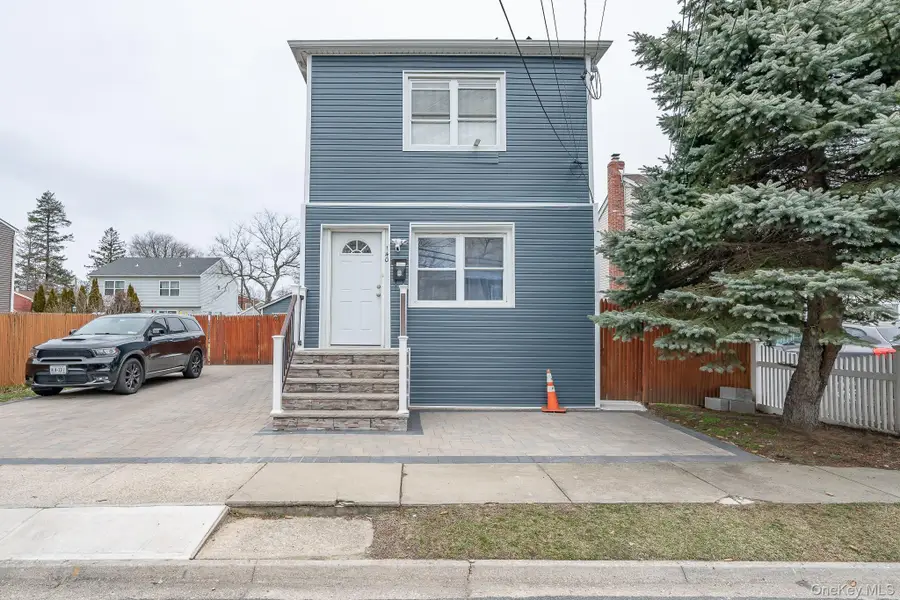 140 Galvani Street, Copiague, NY 11726 - Image #2