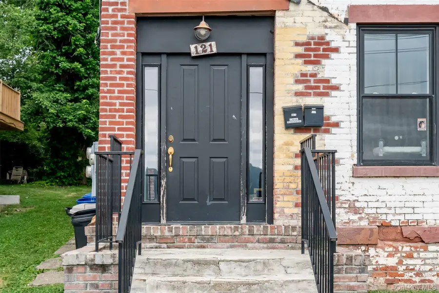 121 Montgomery Street, Newburgh, NY 12550 - Image #3