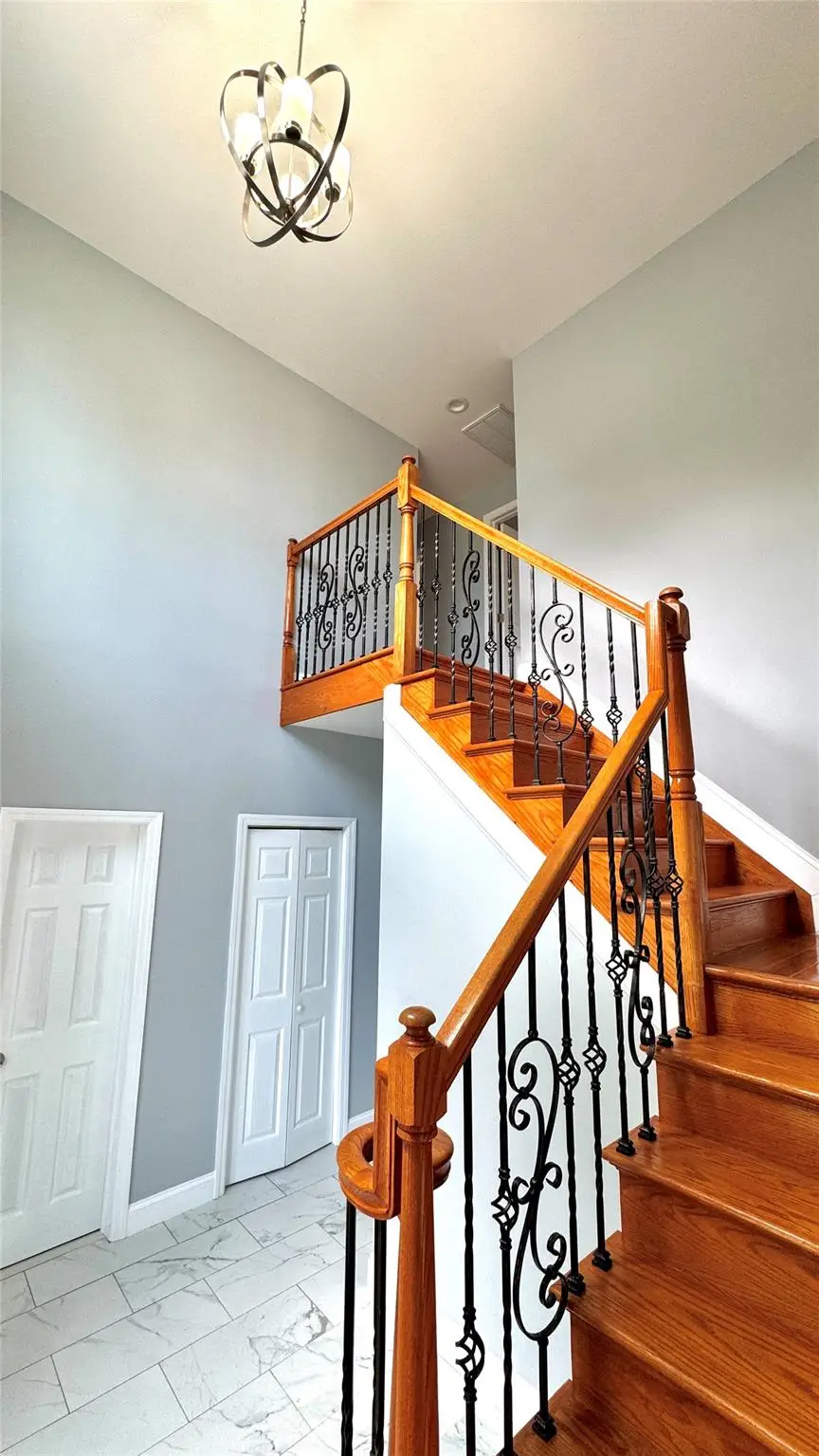 99 Winter Lane, Hicksville, NY 11801 - Image #3