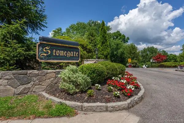 1840 Crompond Road #7B8, Peekskill, NY 10566