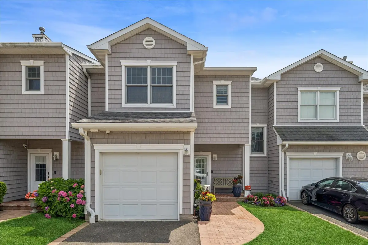 43 Ocean Watch, Freeport, NY 11520 - Image #1