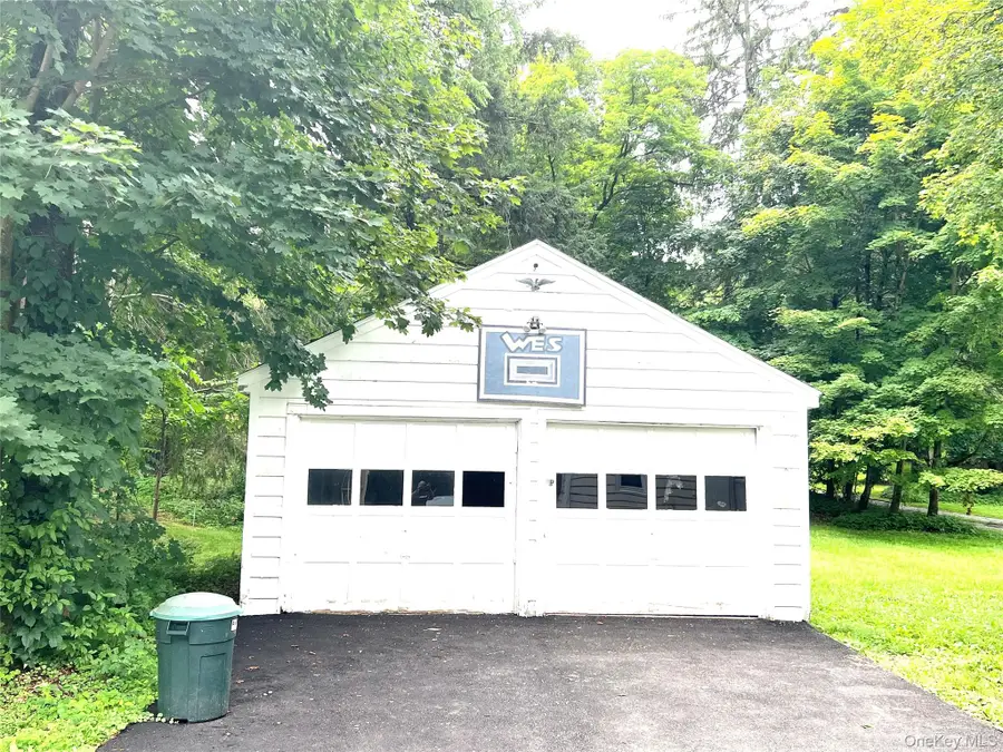 1680 Main Street, Pleasant Valley, NY 12569 - Image #2