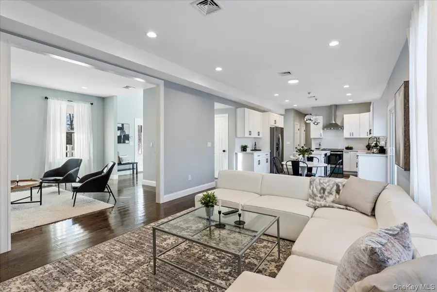 30 Johns Neck Road, Shirley, NY 11967 - Image #3