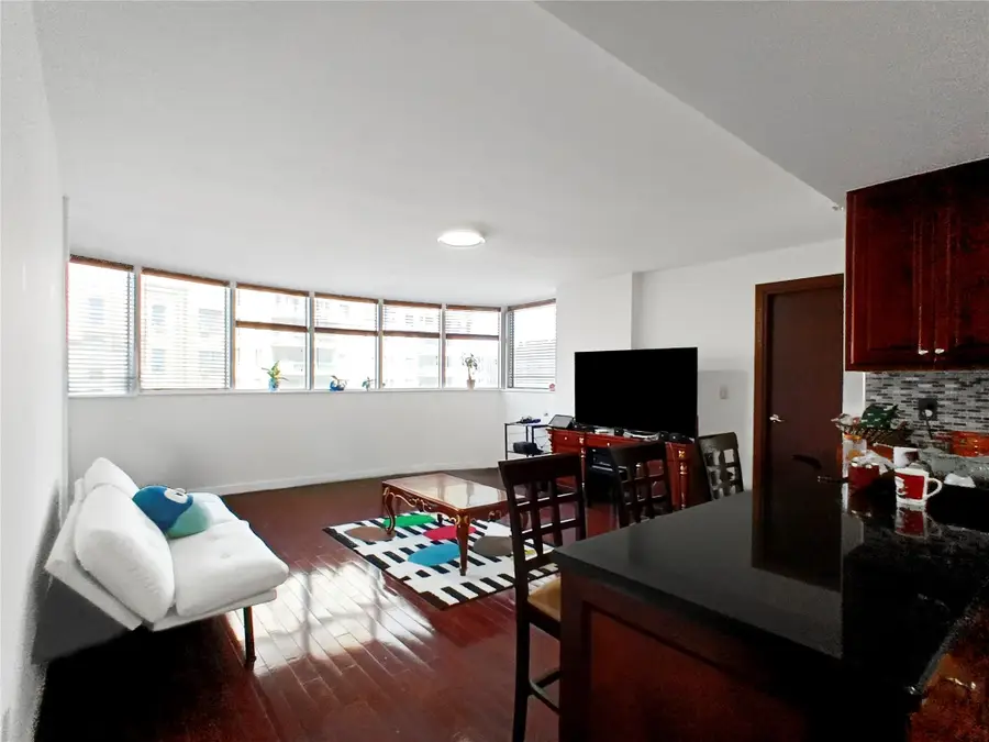 133-38 Sanford Avenue #6A, Flushing, NY 11355 - Image #3