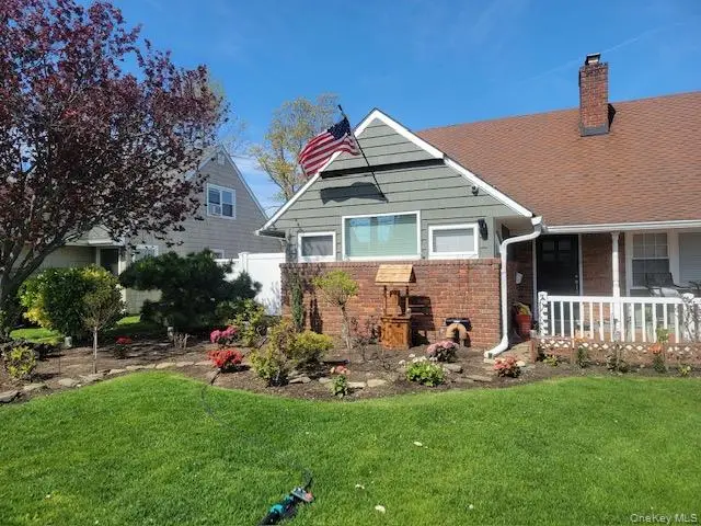 42 Bulaire Road, East Rockaway, NY 11518 - Image #1