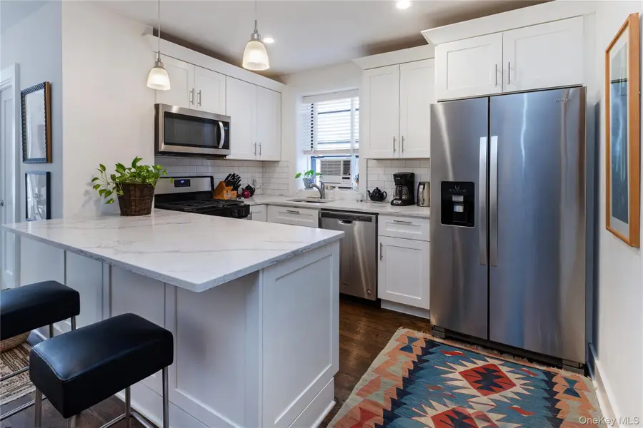 525 W 235th Street #6F, Bronx, NY 10463 - Image #2