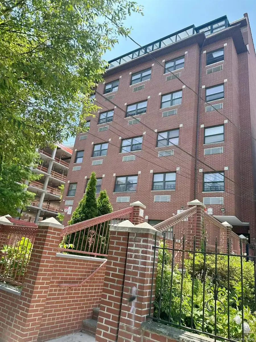 46-06 88th Street #5B, Elmhurst, NY 11373 - Image #2