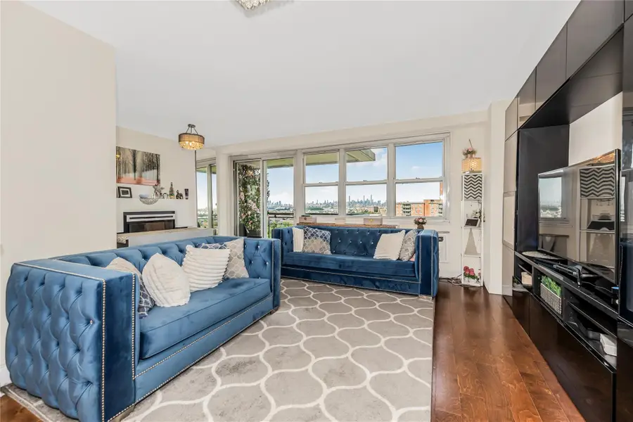 825 Morrison Avenue #19C, Bronx, NY 10473 - Image #2