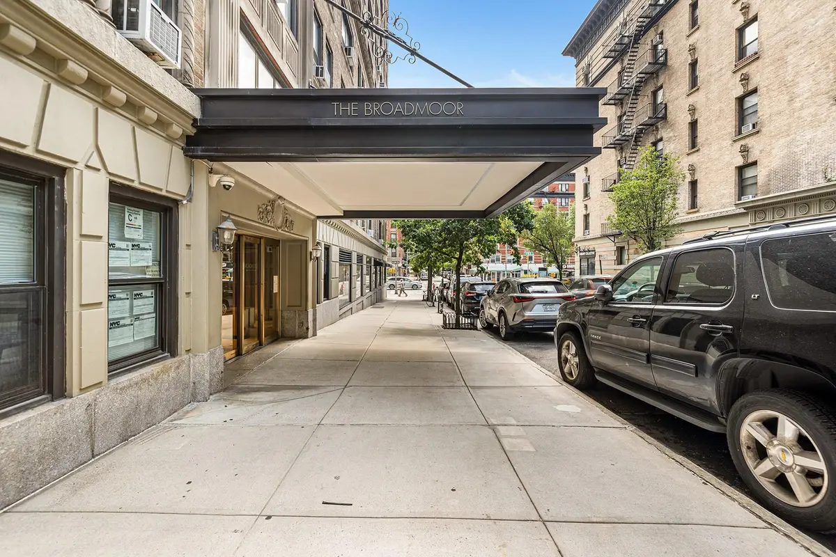 235 W 102nd Street #11O, New York, NY 10025 - Image #1