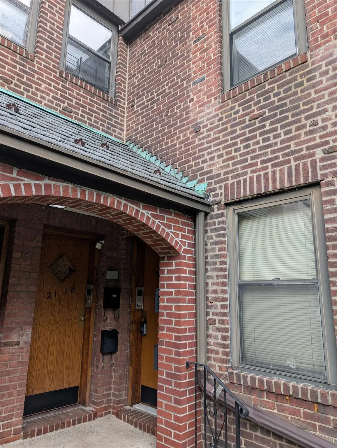 21-16 77 Street 2nd Floor, Astoria, NY 11370 - Image #1