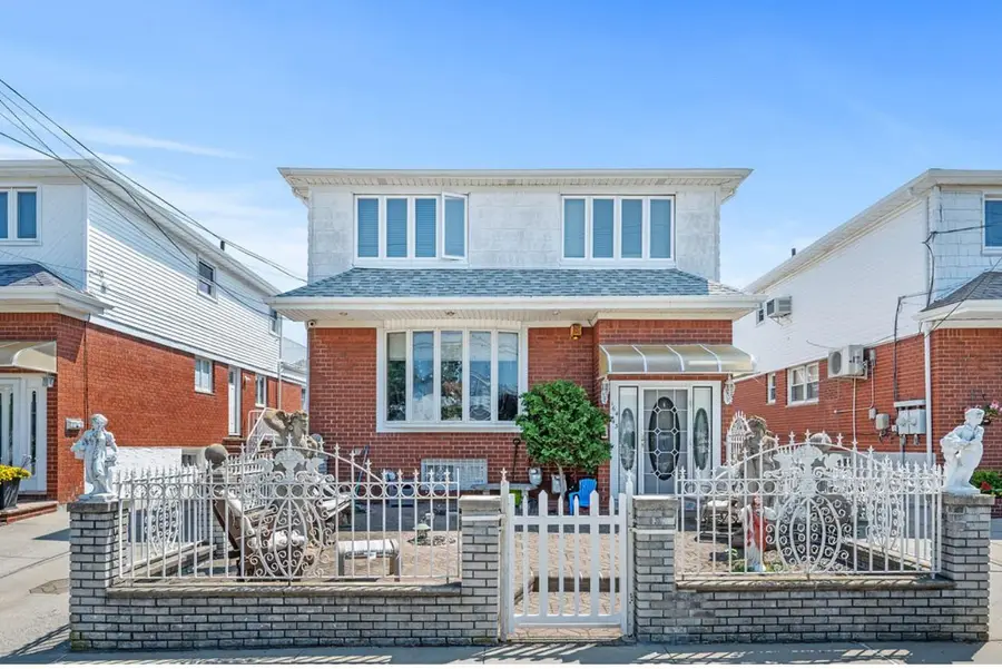 164-43 96th Street #2, Howard Beach, NY 11414 - Image #2