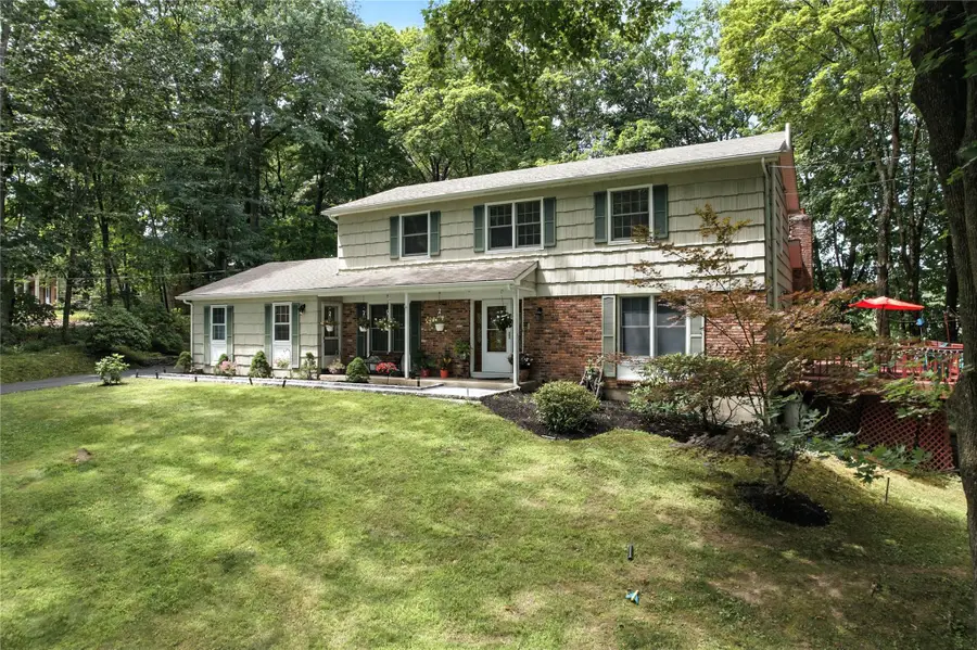 2385 Bunney Lane, Yorktown Heights, NY 10598 - Image #2