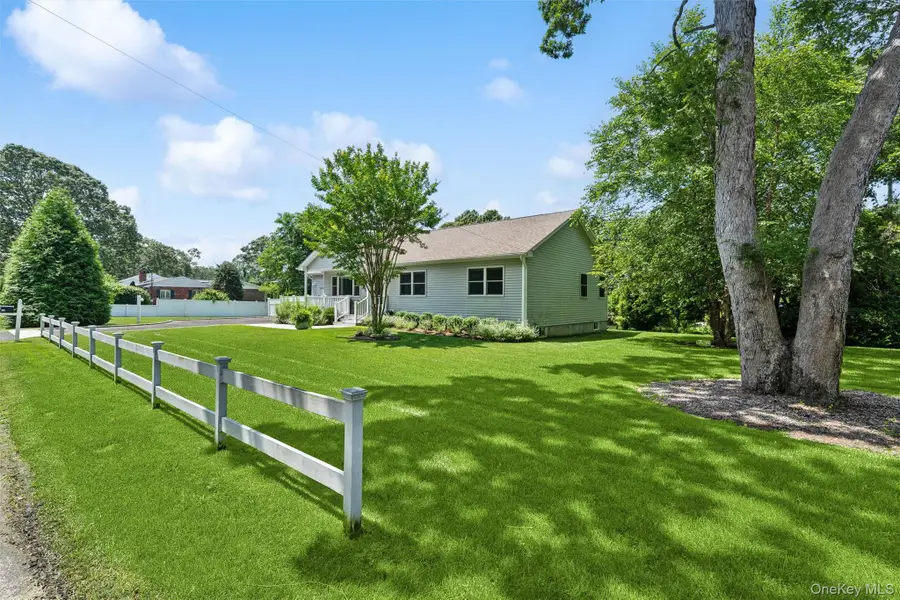 12 Hampton Bays Drive, Hampton Bays, NY 11946 - Image #2