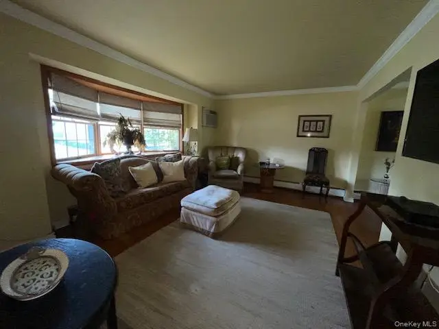 468 N. Greene Ave, Lindenhurst, NY 11757 - Image #3