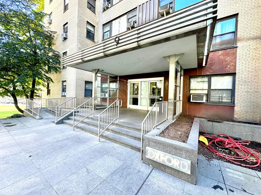 9 Fordham Hill Oval #1H, Bronx, NY 10468 - Image #2