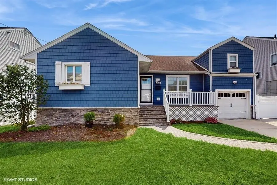 525 Miller Avenue, Freeport, NY 11520 - Image #1