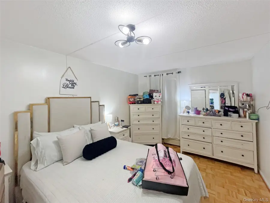 810 Courtlandt Avenue, Bronx, NY 10451 - Image #3