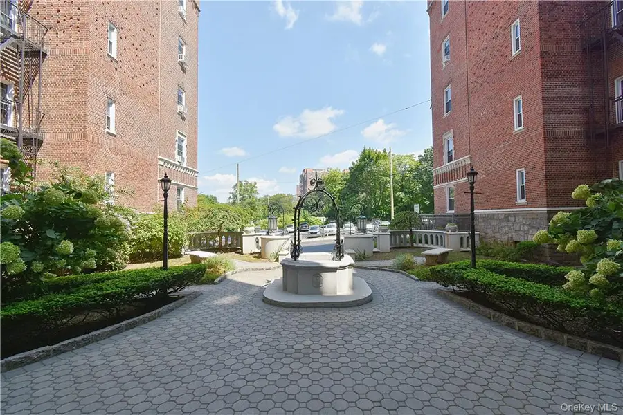 60 W Broad Street #1L, Fleetwood, NY 10552 - Image #2