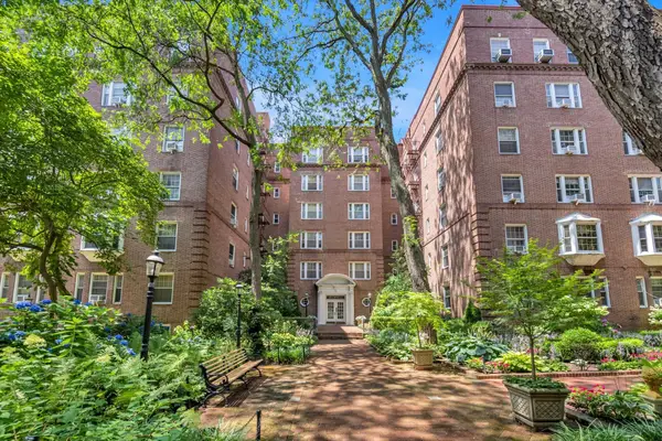 117-01 Park Lane South #B2L, Kew Gardens, NY 11415