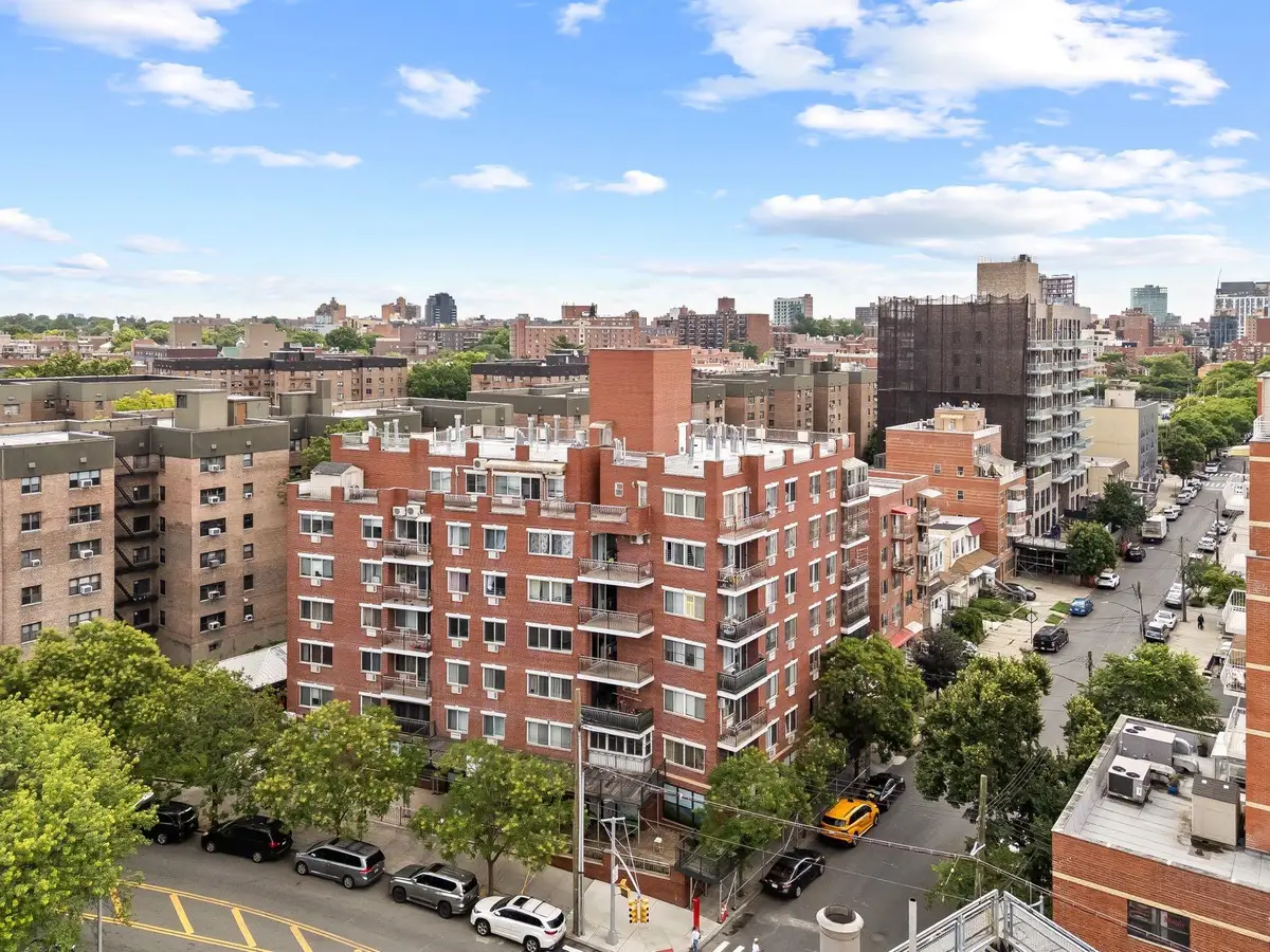137-08 31st Road #6D, Flushing, NY 11354 - Image #1