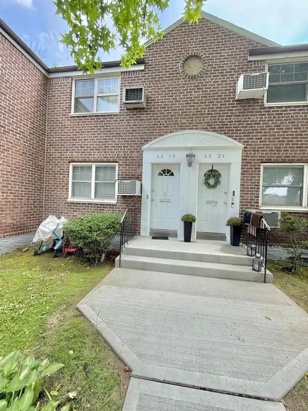 6019 Marathon Parkway #2-40, Little Neck, NY 11362