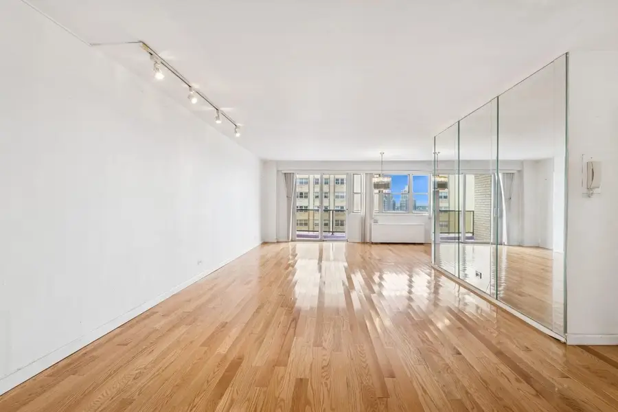 10230 66 Road #19D, Forest Hills, NY 11375 - Image #2