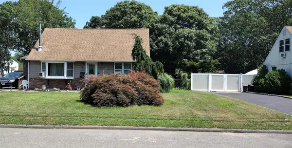 158 Stanley Drive, Centereach, NY 11720