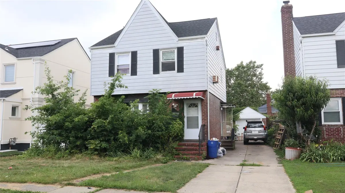 75-10 173rd Street, Fresh Meadows, NY 11366 - Image #1