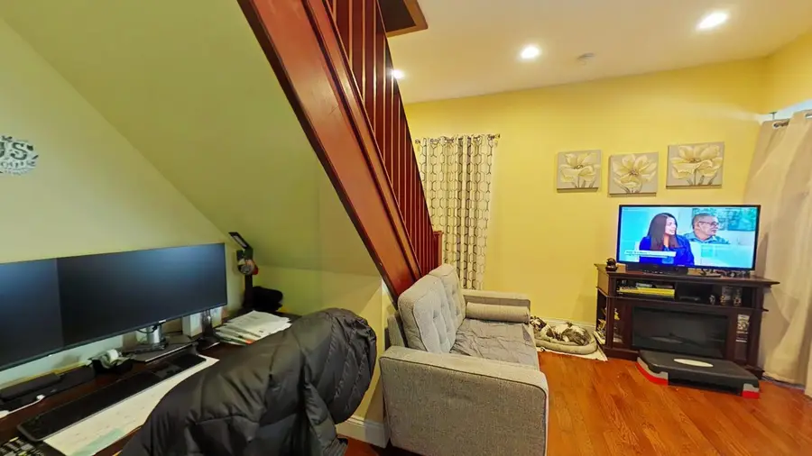 2868 Roebling Avenue, Bronx, NY 10461 - Image #2