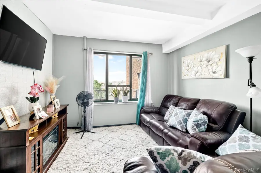 1314 Virginia Avenue #6G, Bronx, NY 10462 - Image #2