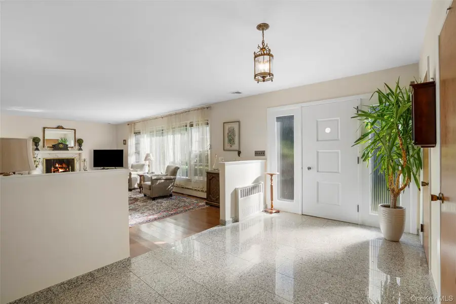 6 Century Ridge Road, Purchase, NY 10577 - Image #3