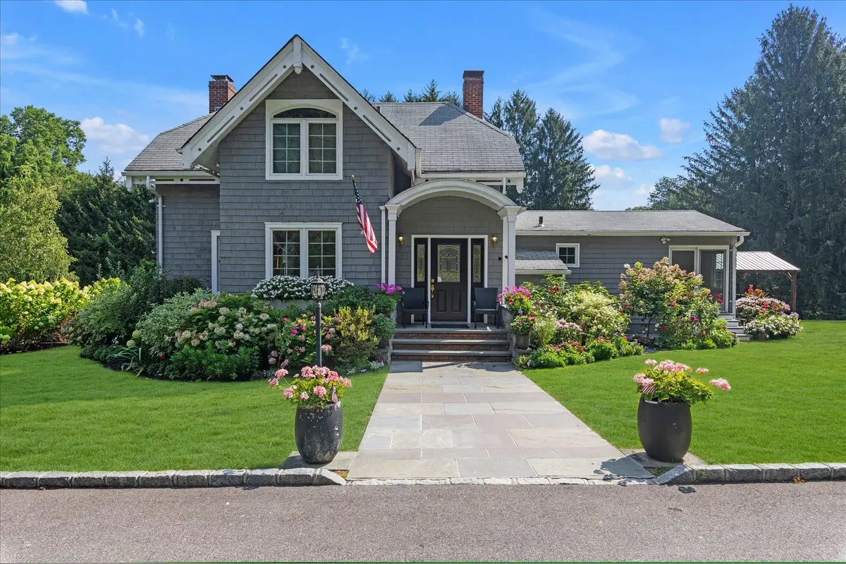 79 Cove Road, Oyster Bay Cove, NY 11771 - Image #1