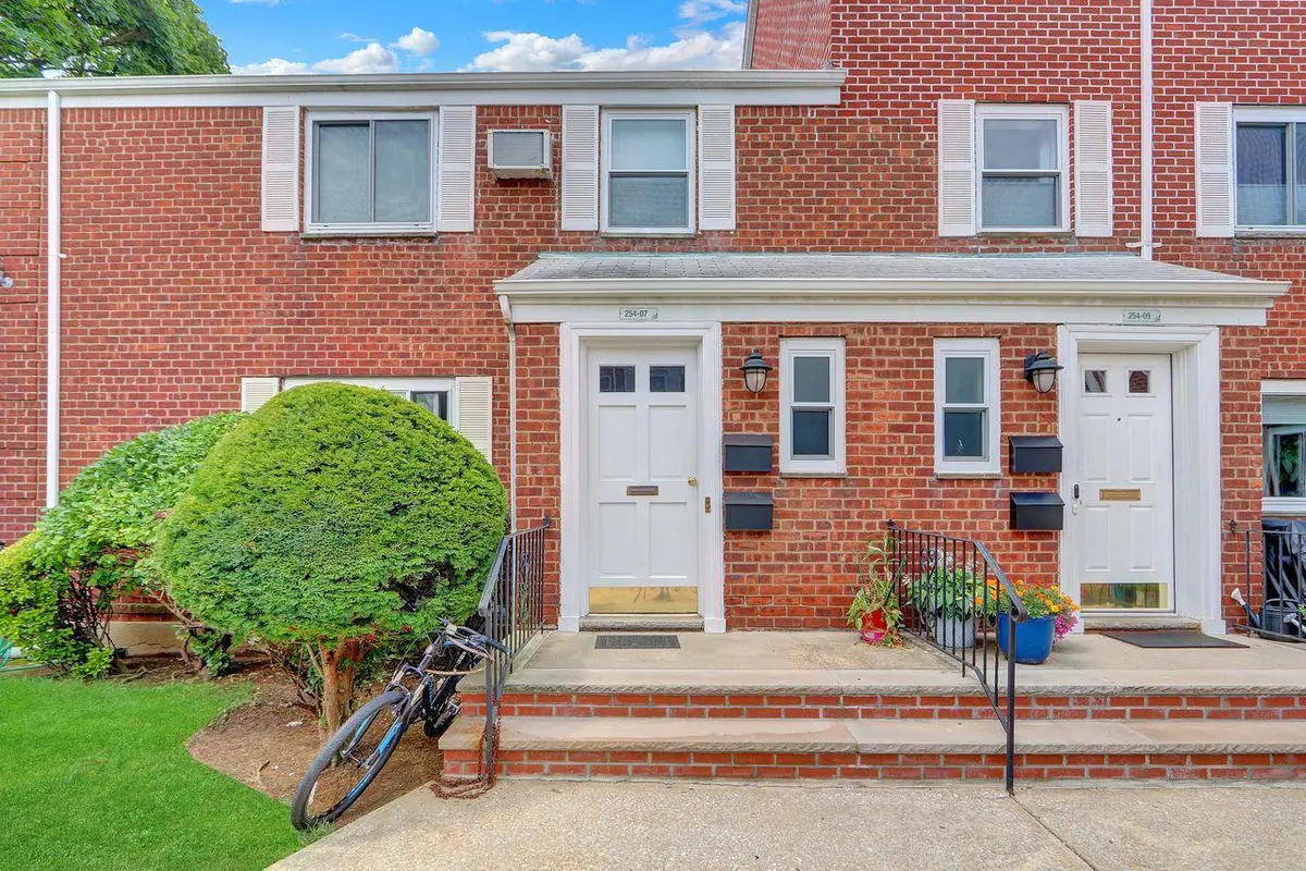 254-07 74th Ave #GV64 B1-1, Glen Oaks, NY 11004 - Image #1