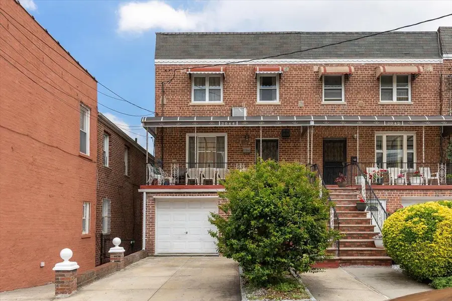 3044 Paulding Avenue, Bronx, NY 10469 - Image #2