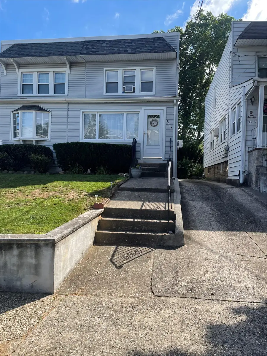 43-17 248th Street, Little Neck, NY 11363 - Image #2