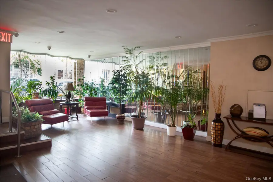 1530 E 8th Street #7B, Brooklyn, NY 11230 - Image #2