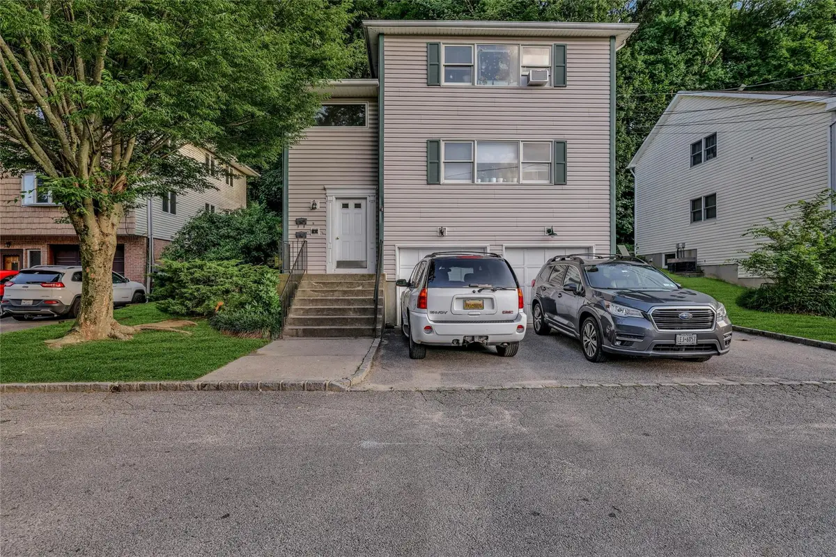 14 Long Branch Road, Glen Cove, NY 11542 - Image #1