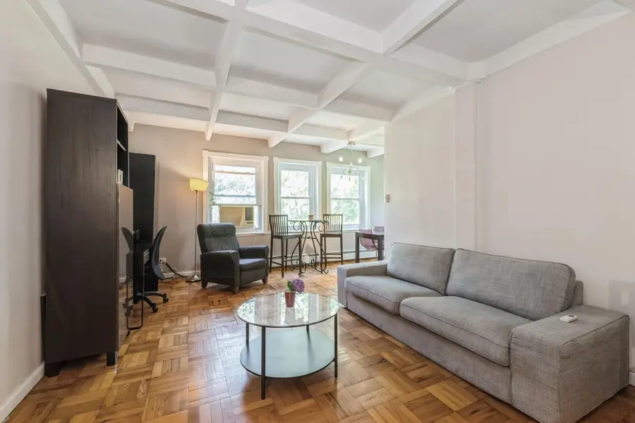 147-35 Village Road #35D, Briarwood, NY 11435 - Image #2