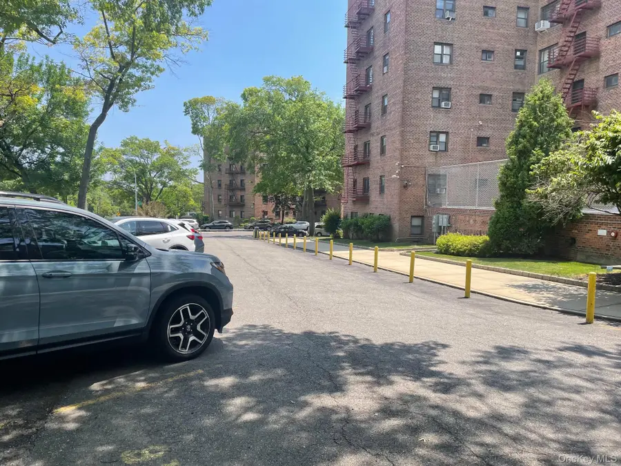 86-70 Francis Lewis Blvd #B-56, Queens Village, NY 11427 - Image #2
