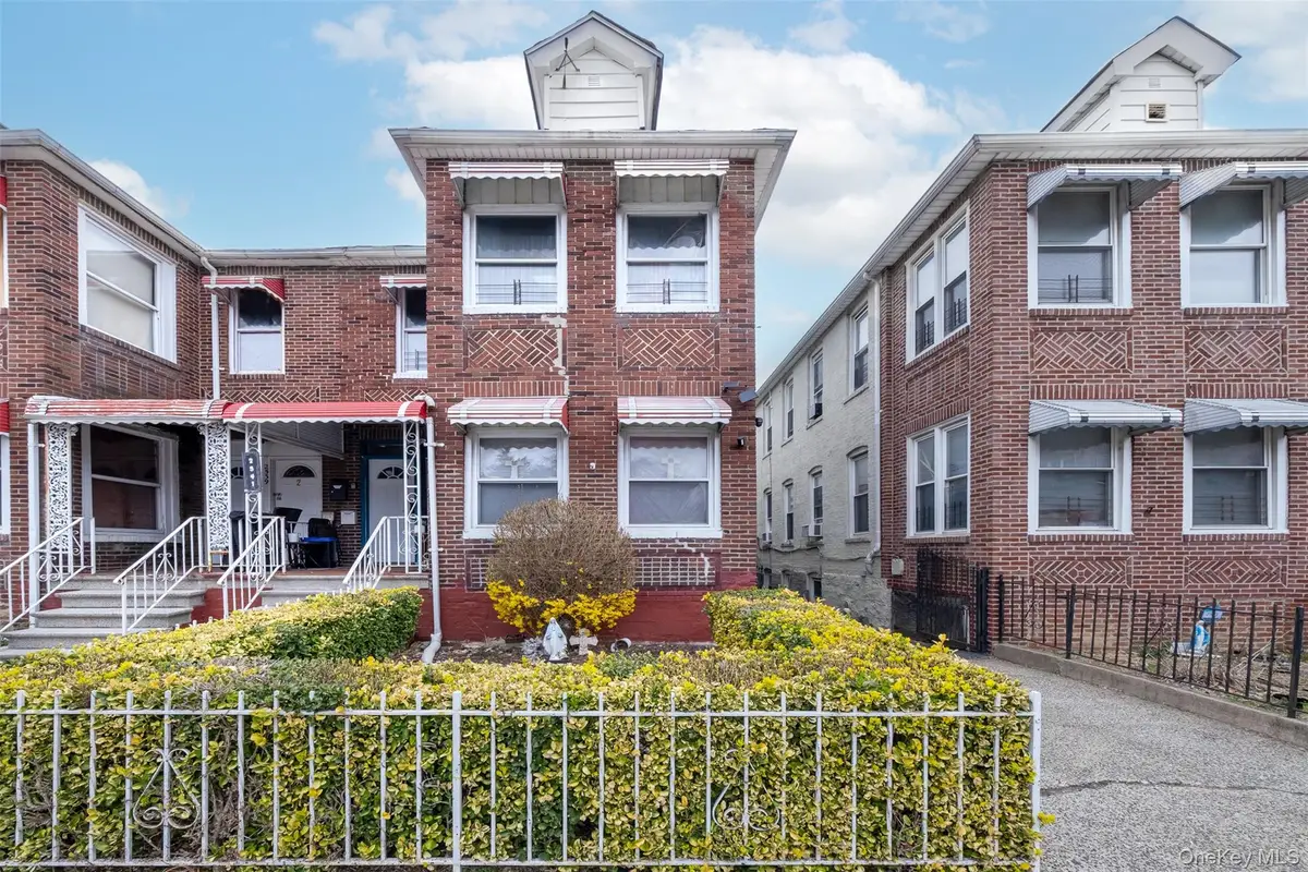 2541 Holland Avenue, Bronx, NY 10467 - Image #1
