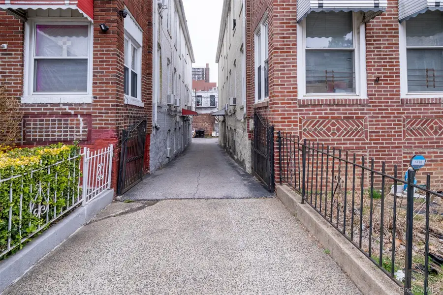 2541 Holland Avenue, Bronx, NY 10467 - Image #2