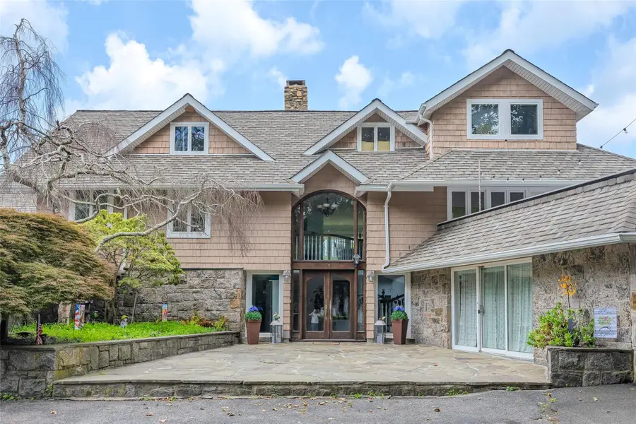 137 Briarcliff Road, Shoreham, NY 11786 - Image #2