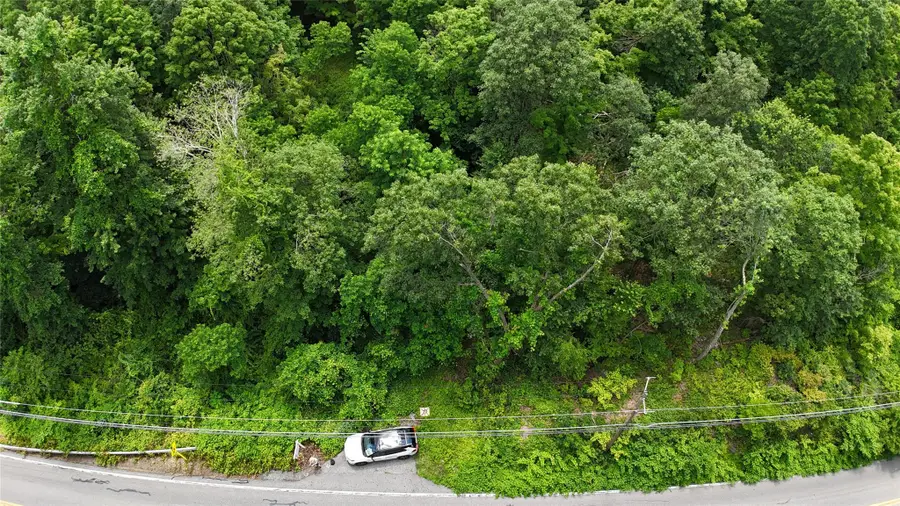 727 Farmers Mills Road, Carmel, NY 10512 - Image #2