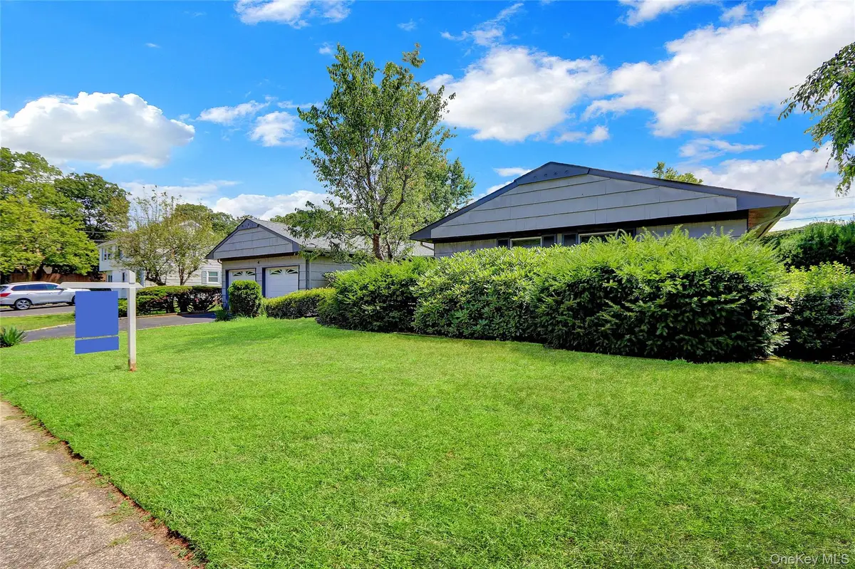 4 Tulip Grove Drive, Lake Grove, NY 11755 - Image #1