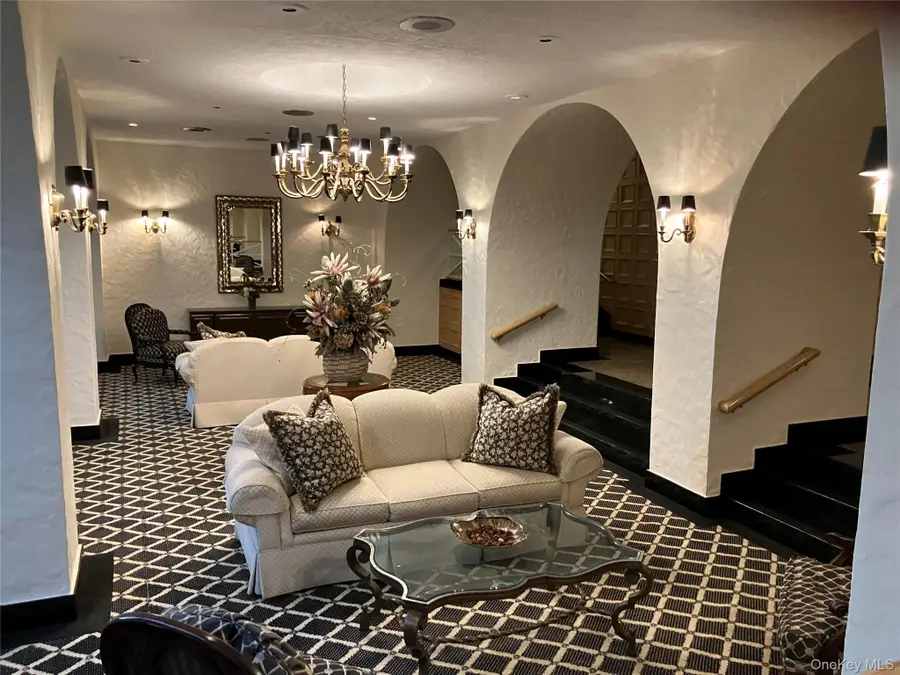 18-15 215 Street #3M, Bayside, NY 11360 - Image #3