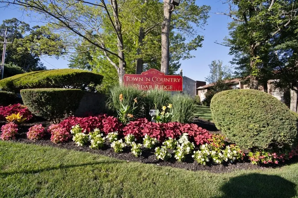 359 Country Club Lane, Pomona, NY 10970 - Image #1