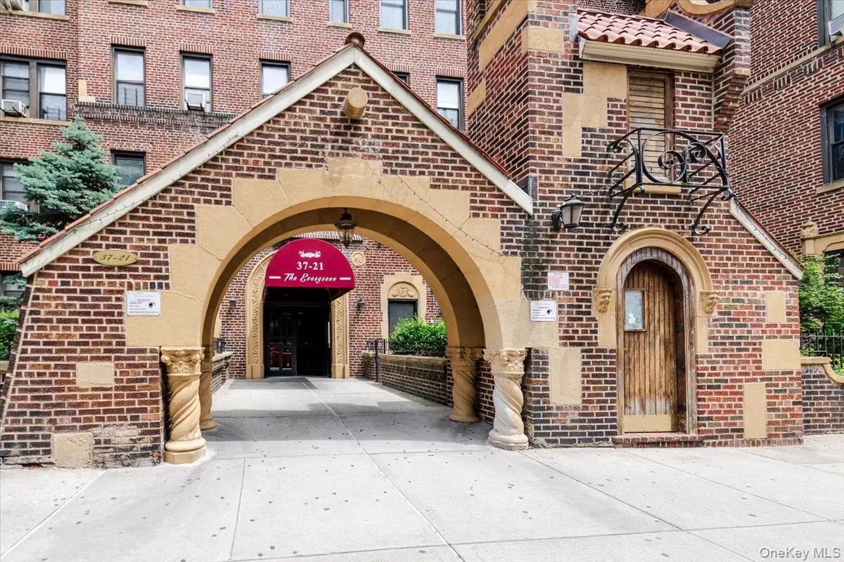 37-21 80th Street #4-H, Jackson Heights, NY 11372 - Image #1