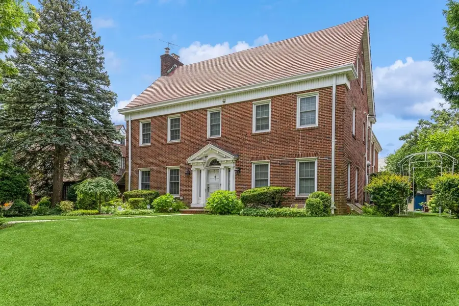 83-24 Edgerton Boulevard, Jamaica, NY 11432 - Image #3